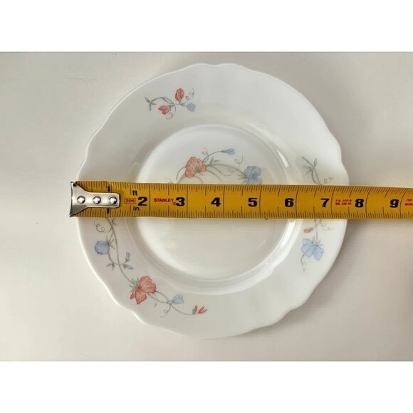 ARCOPAL FRANCE Sweet Pea Pattern Set of 4 Side Plates Opaline Milk Glass Floral - Picture 6 of 6